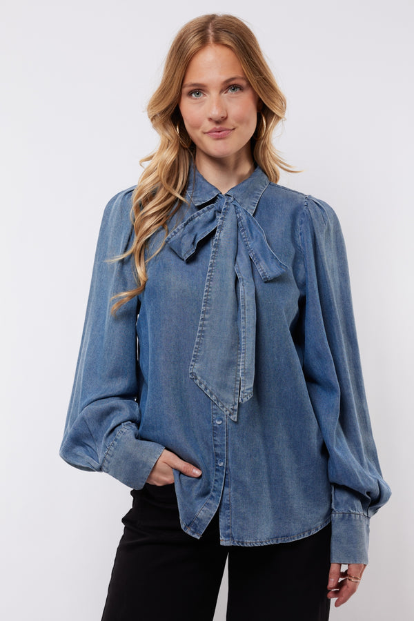 Lissa blouse | Denim Mid Blue